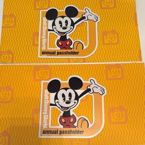 New Two Disney Annual Passholder Magnets! Great for cars, refrigerators, etc!